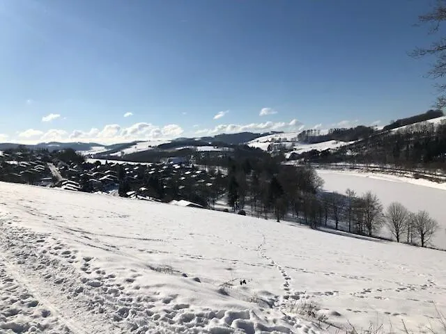 Am Hennesee Feriehus Meschede